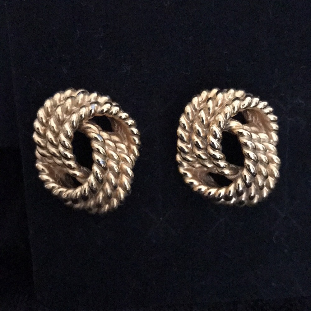 Vintage 80s Gold-Tone Knot Pierced Earrings